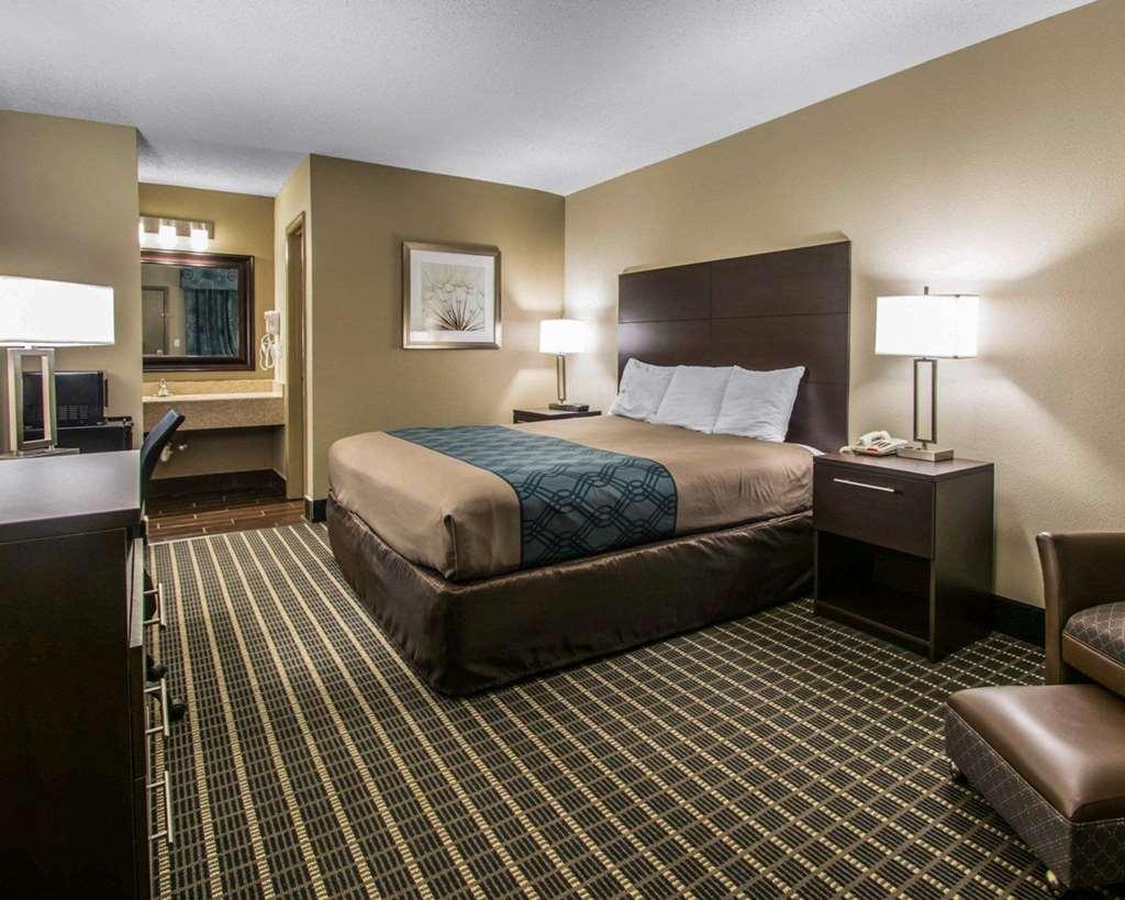 Econo Lodge Defuniak Springs I-10 Номер фото